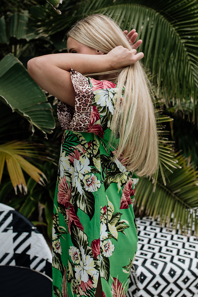 Short Larissa in Jungle Greens